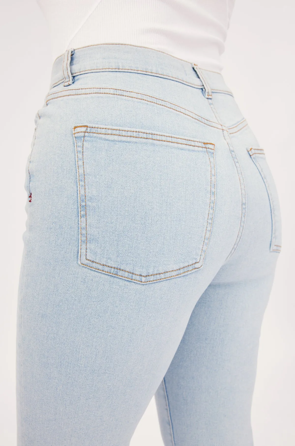 ASE - STRAIGHT JEANS | NEWPORT