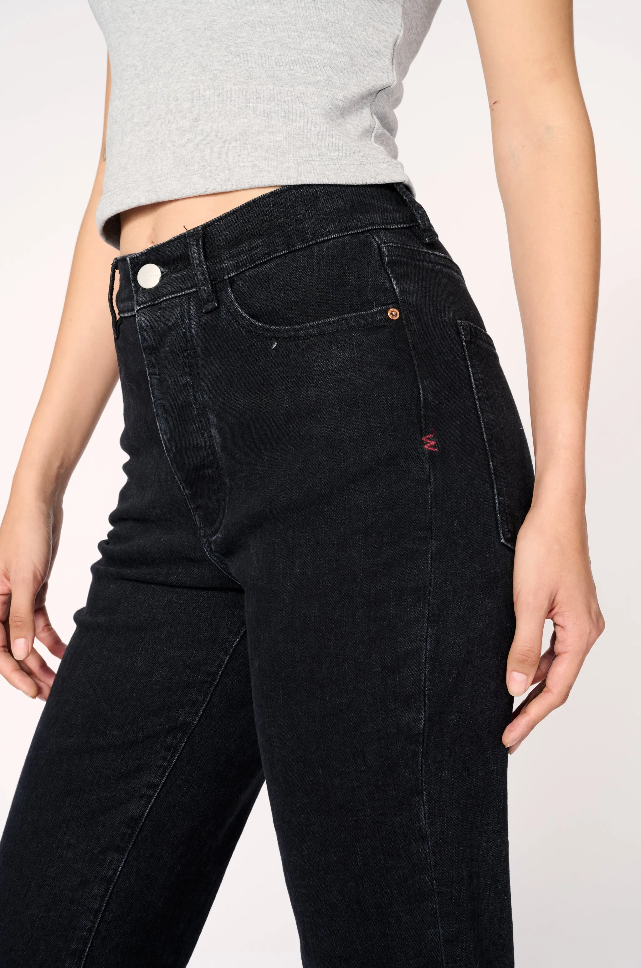ASE - STRAIGHT JEANS | VENTURA