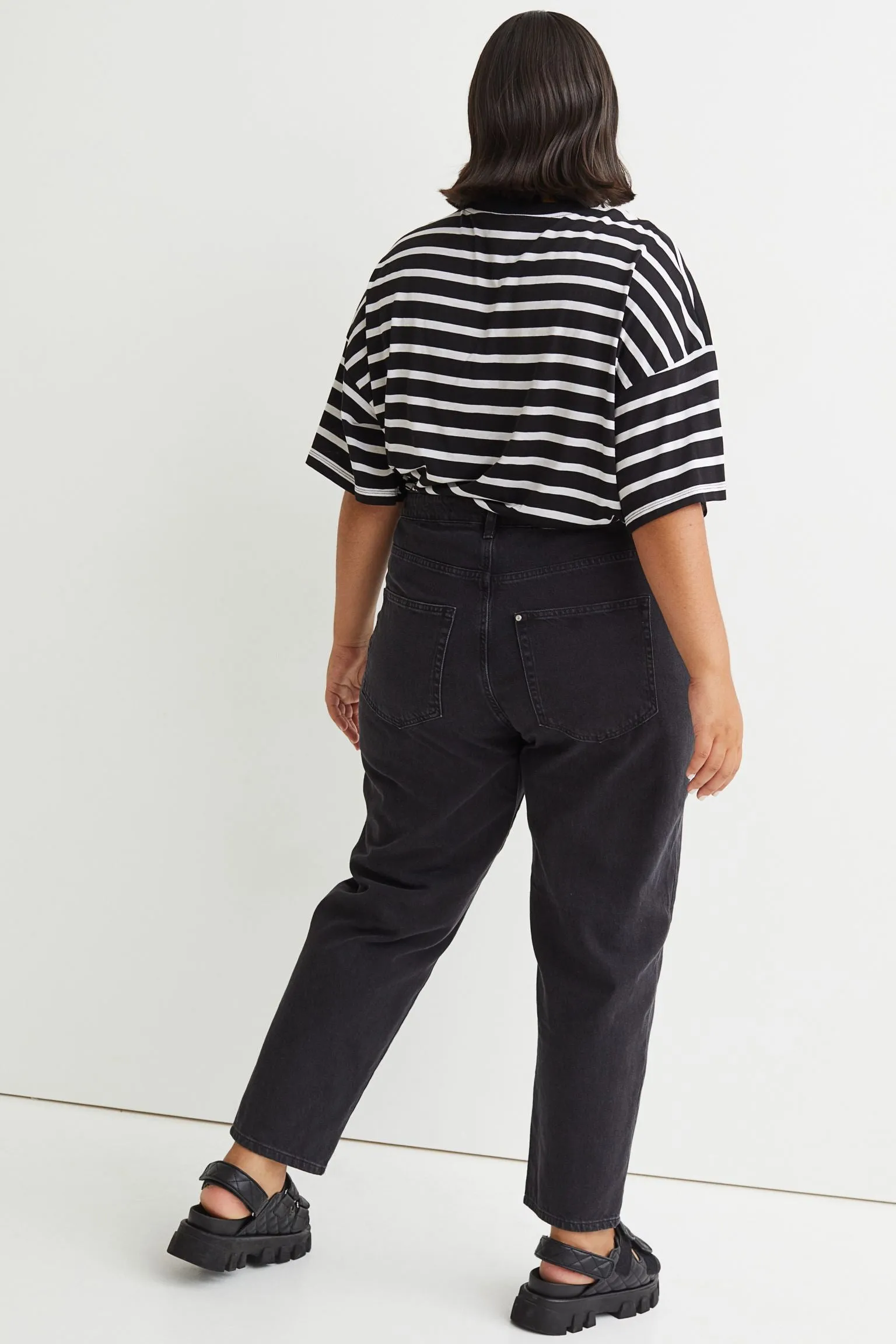 black mom jeans - 26