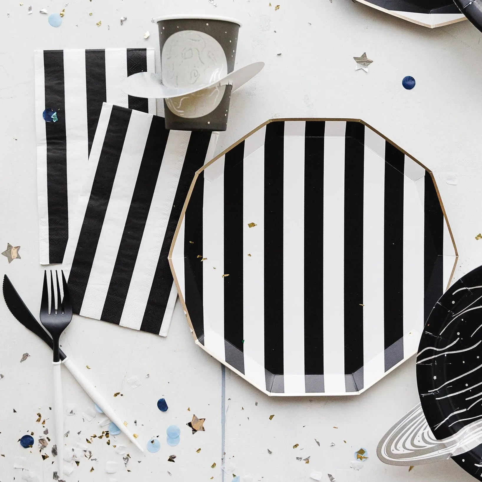 Bonjour Fête - BLACK NOIR CABANA STRIPE GUEST TOWELS