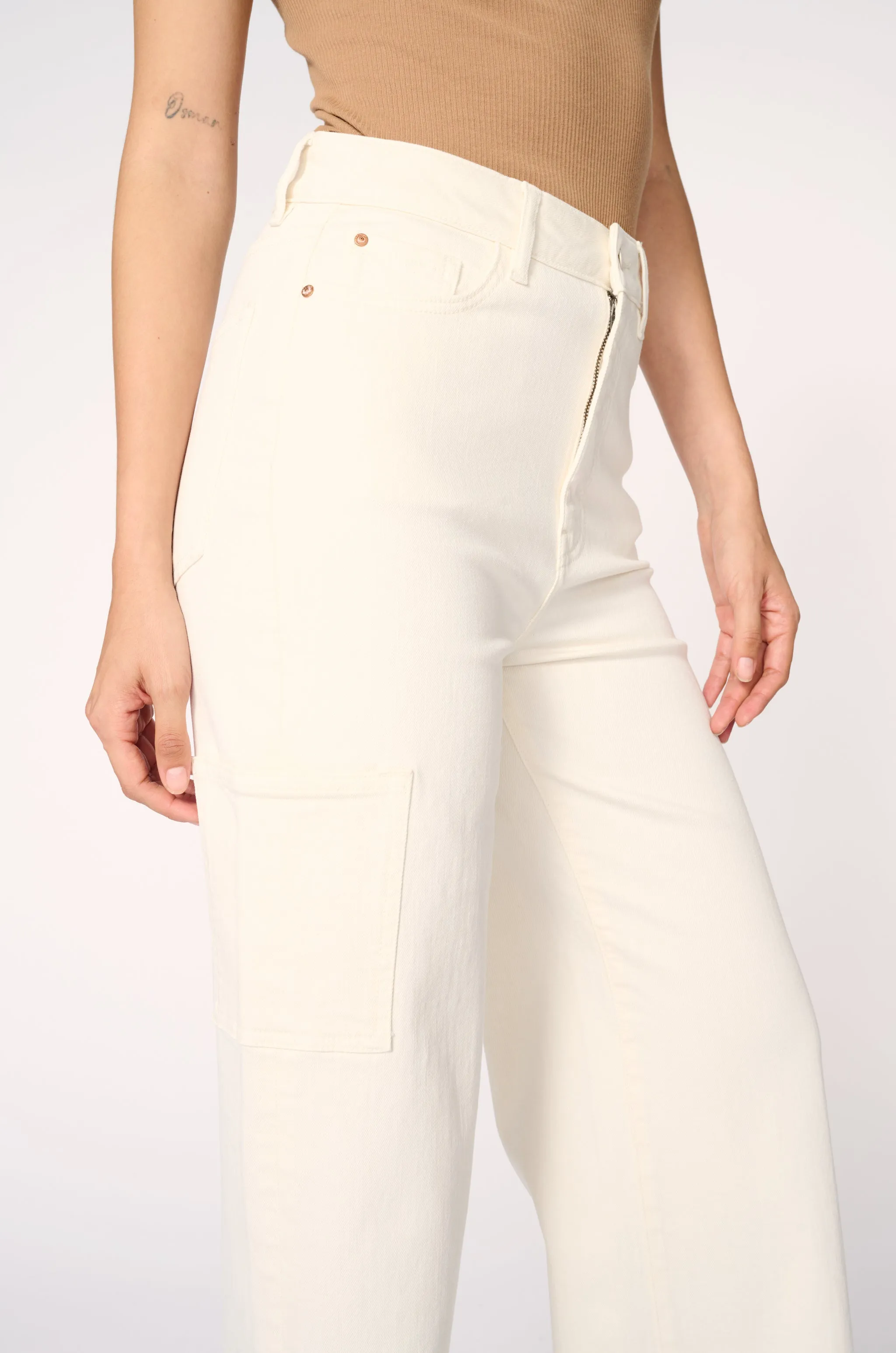 HOU - RELAXED WIDE LEG JEANS | CLOUD