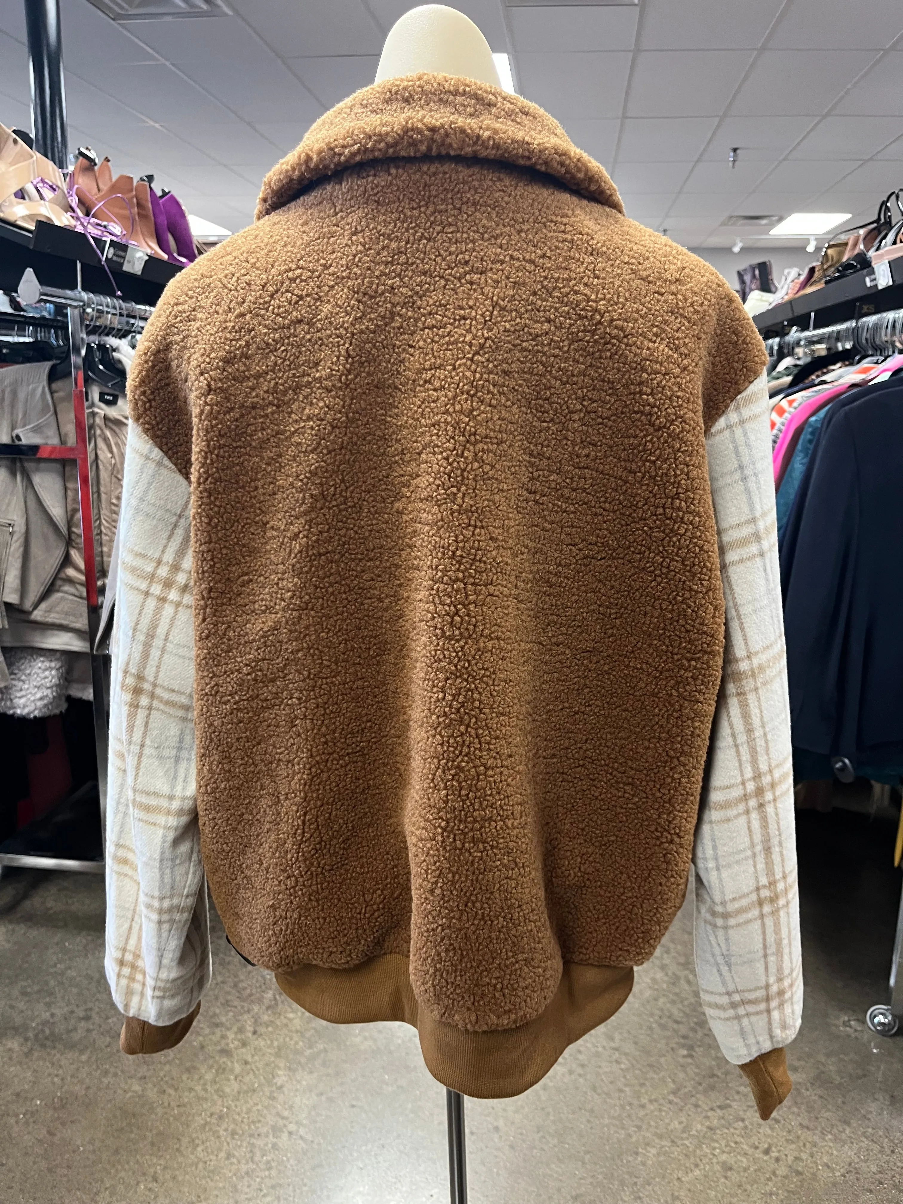 Jacket Faux Fur & Sherpa By Andree By Unit In Tan, Size: L
