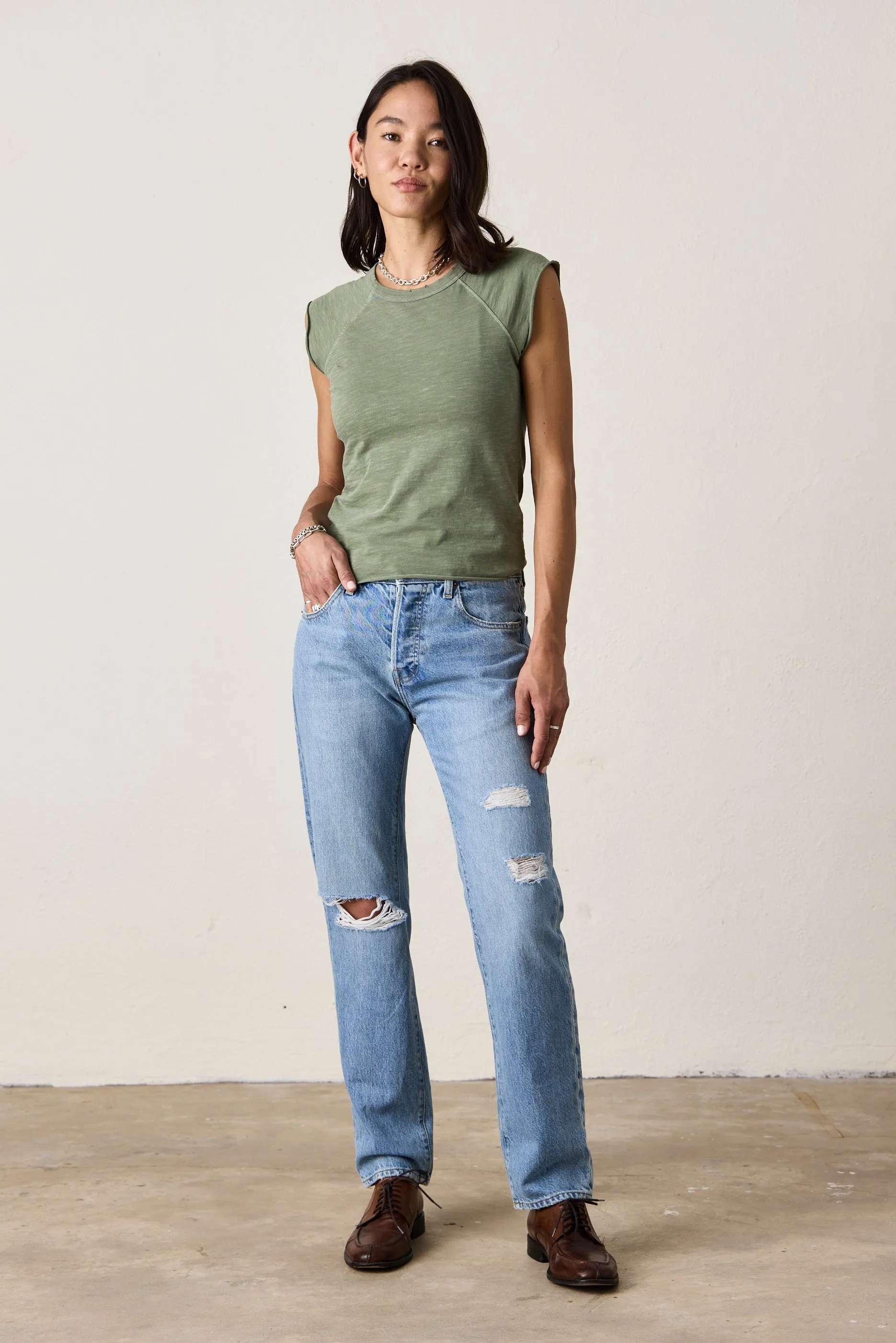 OWEN SLOUCHY STRAIGHT JEAN WITH DESTRUCTION / RIDGE WASH
