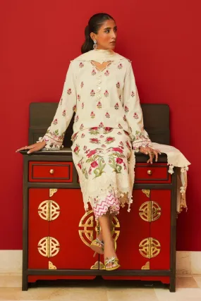Sana Safinaz Muzlin Winter Collection 2023 – M233-024A-CP