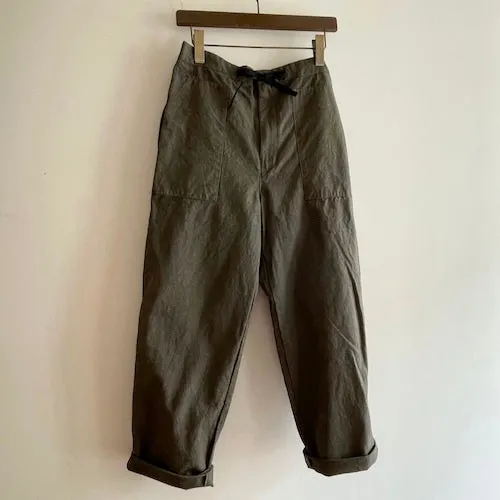 Tapered Canvas Pant