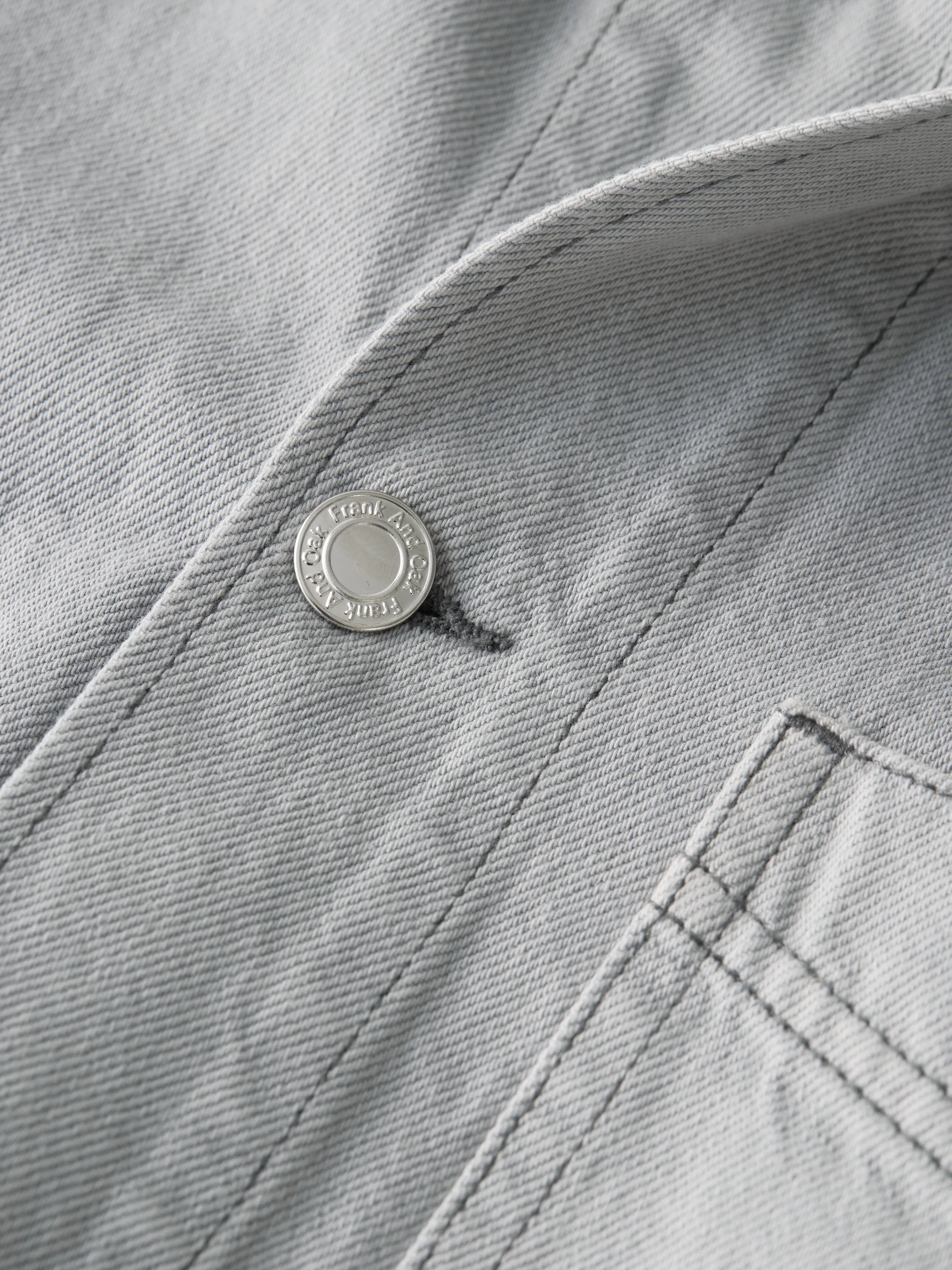 The Cottonized Hemp Overshirt in Grey Cloud