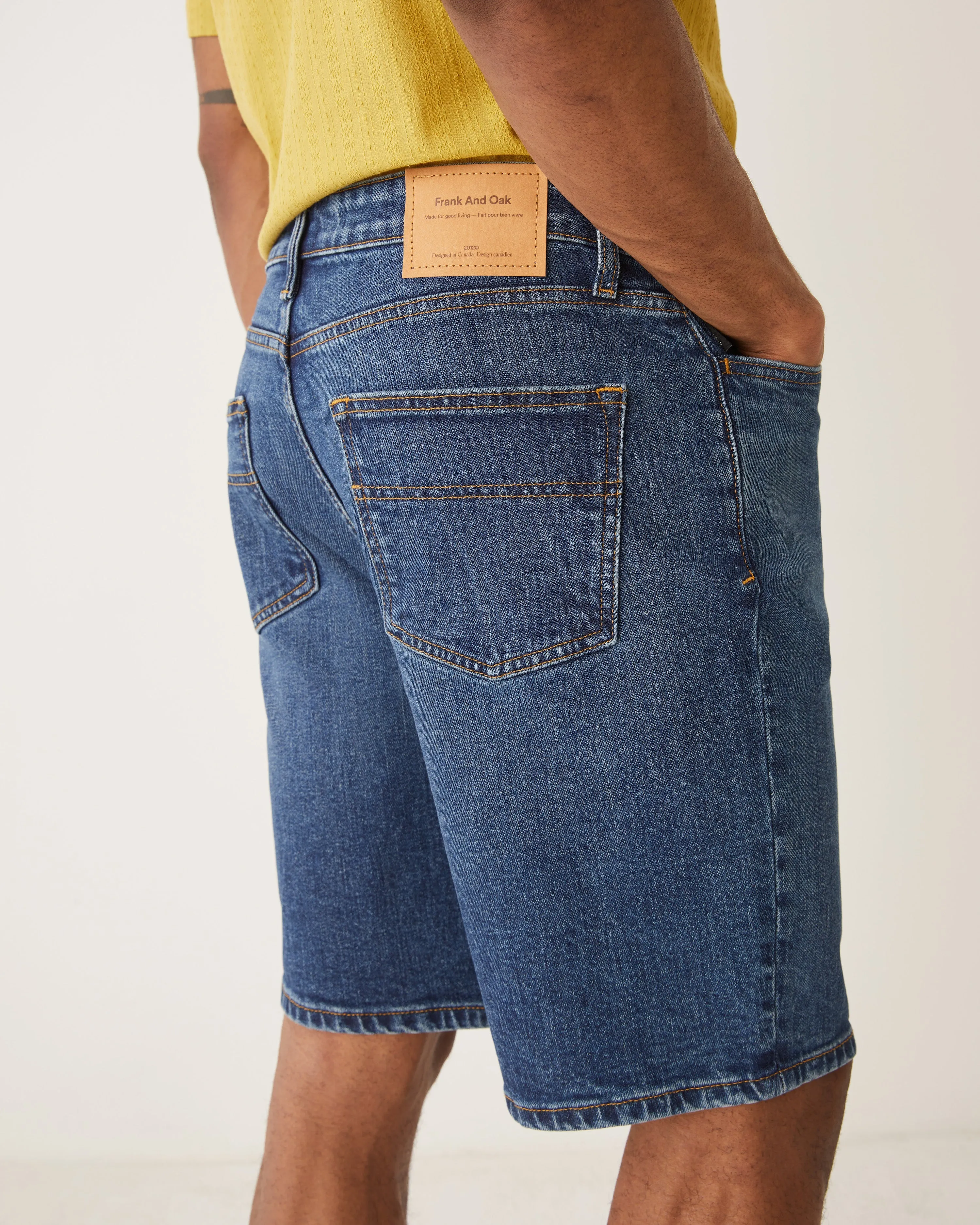 The Nolan Straight Fit 10in Short in Dark navy
