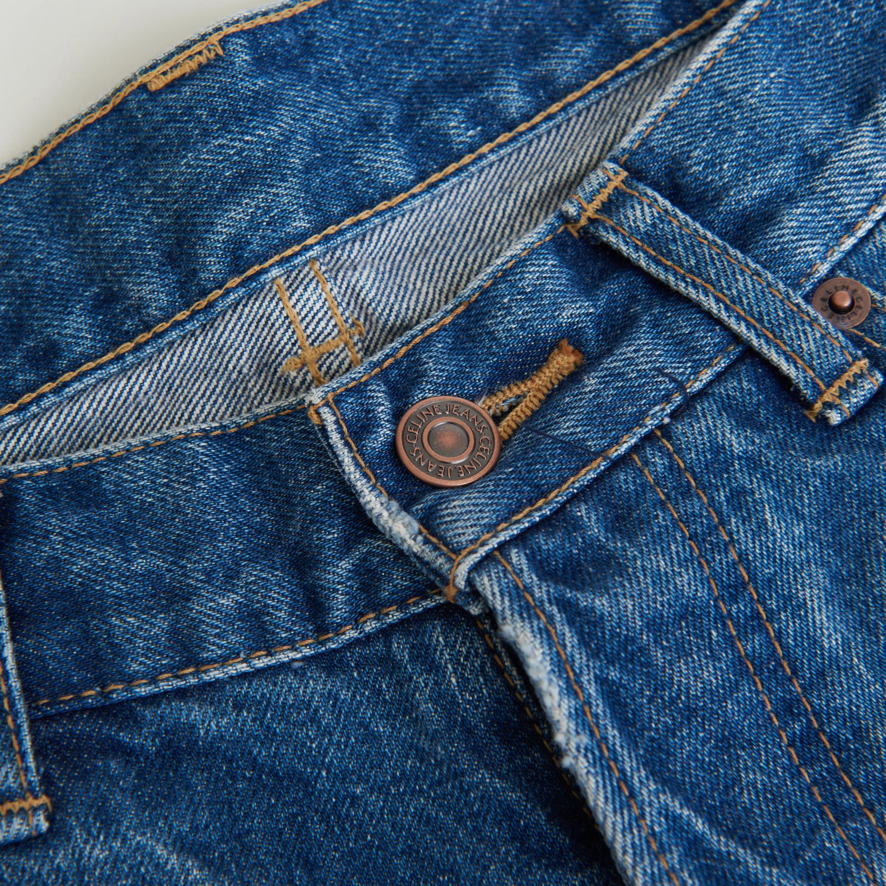 Wesley Low-Rise Shorts In Vintage Union Wash Denim With Raw Hems