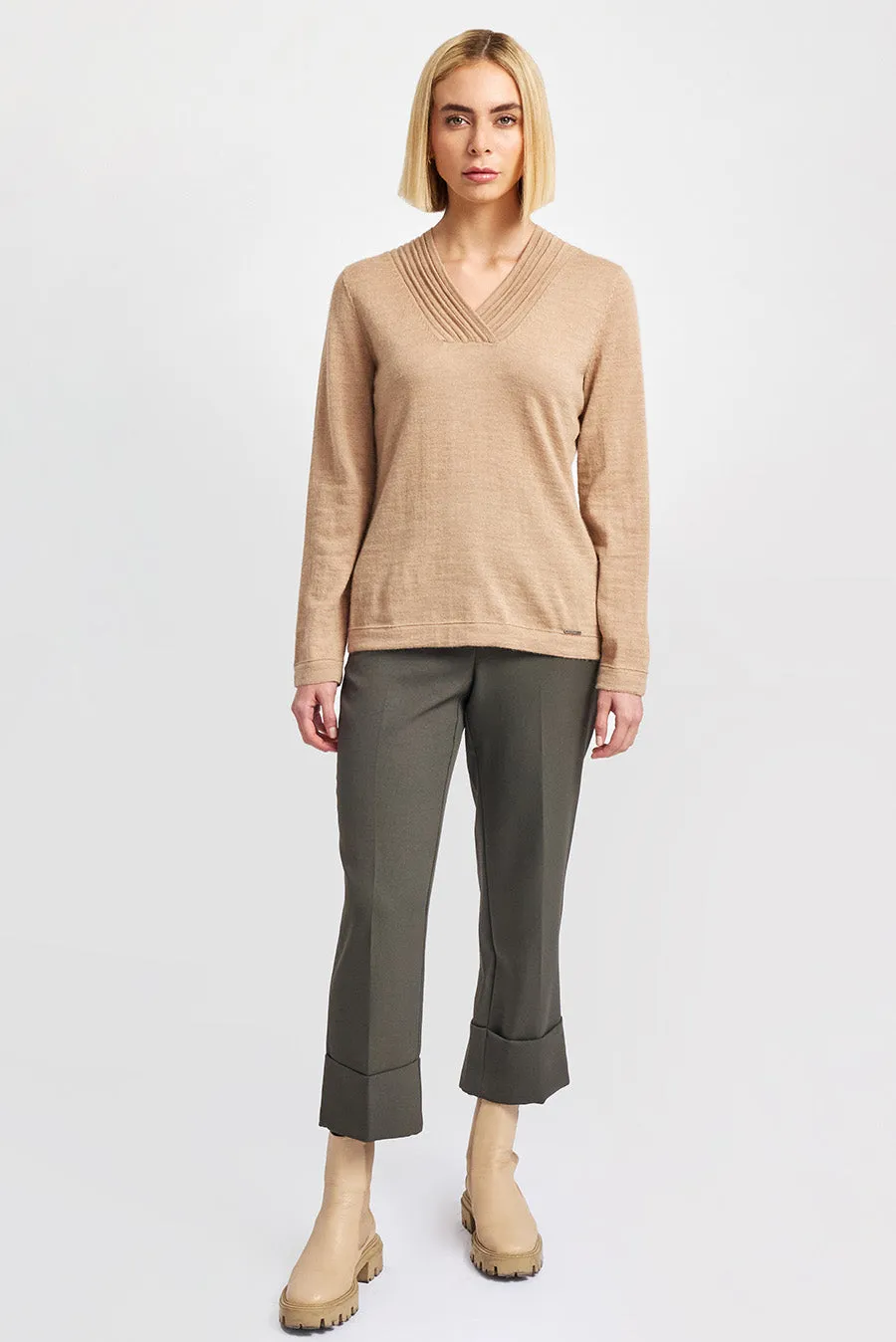 Whatever V Sweater Baby Alpaca Color Chanterelle